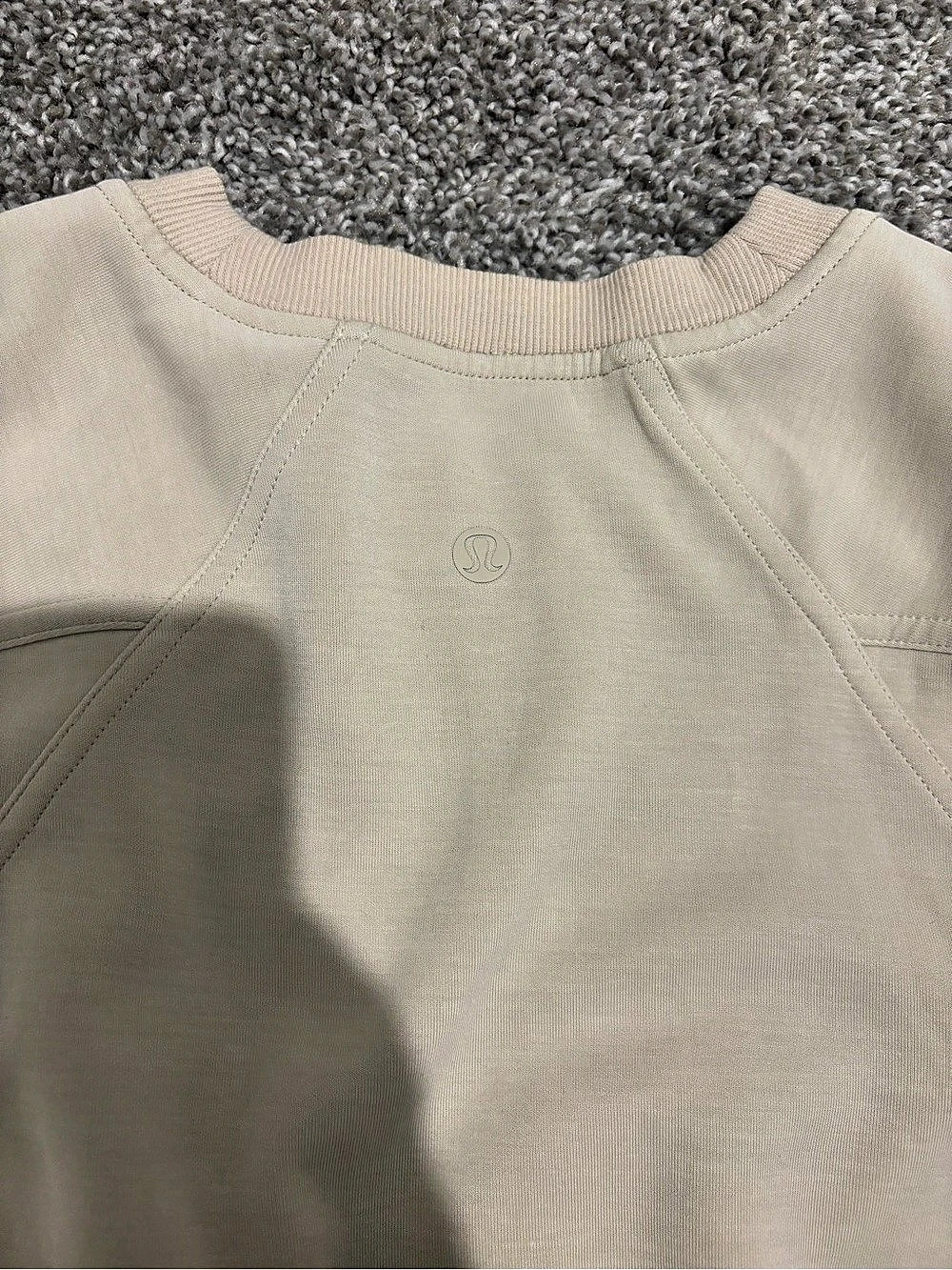 Lululemon Softstreme Ribbed-Hem Pullover - Picture 5 of 7